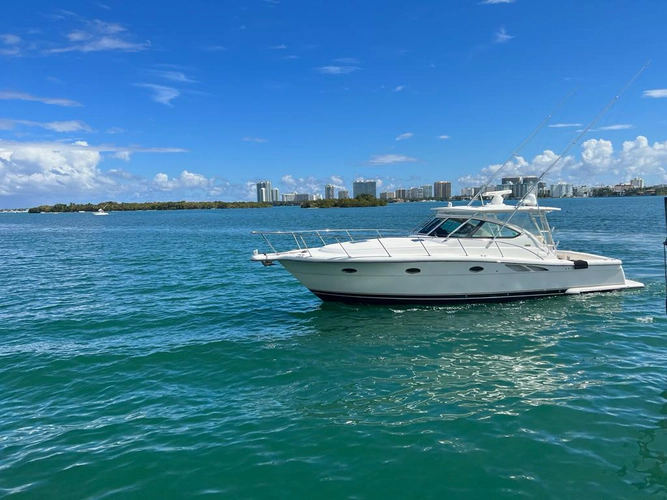 Agape Yacht Photos Pics 
