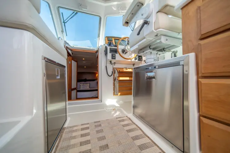Eastern Standard Yacht Photos Pics 