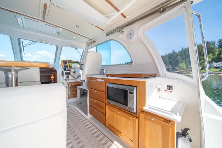 Eastern Standard Yacht Photos Pics 
