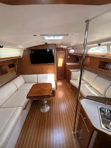 Nina Mia Yacht Photos Pics 