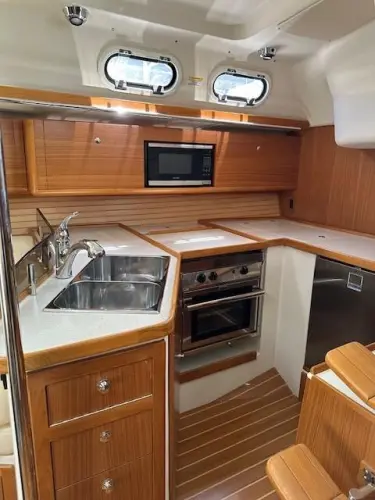Nina Mia Yacht Photos Pics 