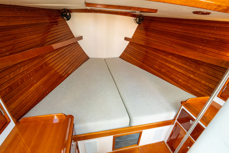 Encore Yacht Photos Pics 