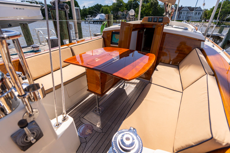 Encore Yacht Photos Pics 