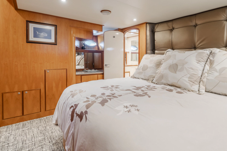 Tribeless Yacht Photos Pics 