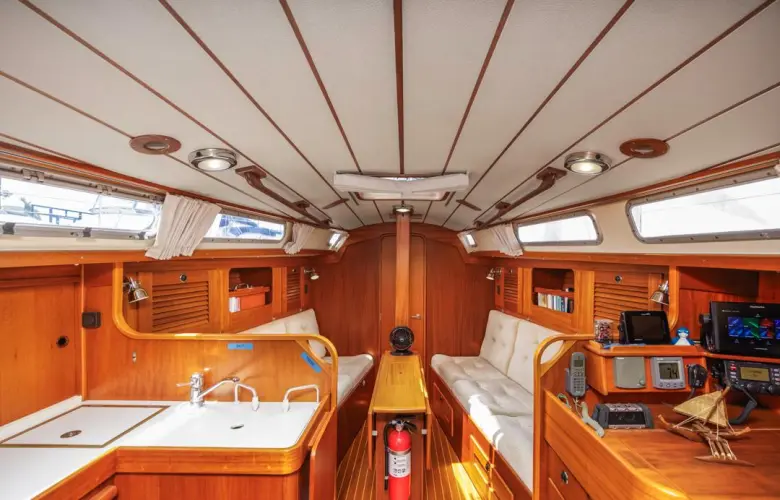 Roniin Yacht Photos Pics 
