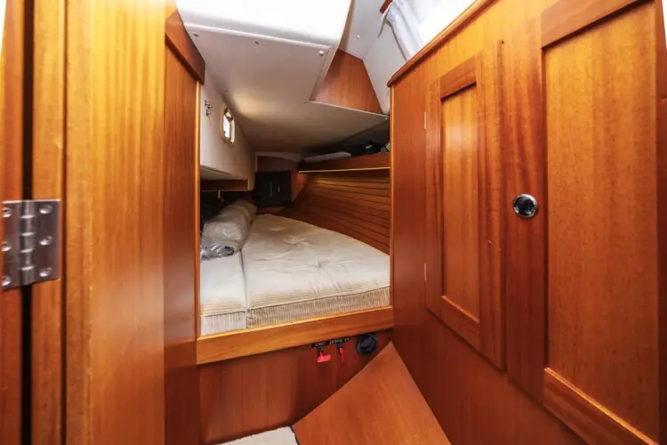Roniin Yacht Photos Pics 