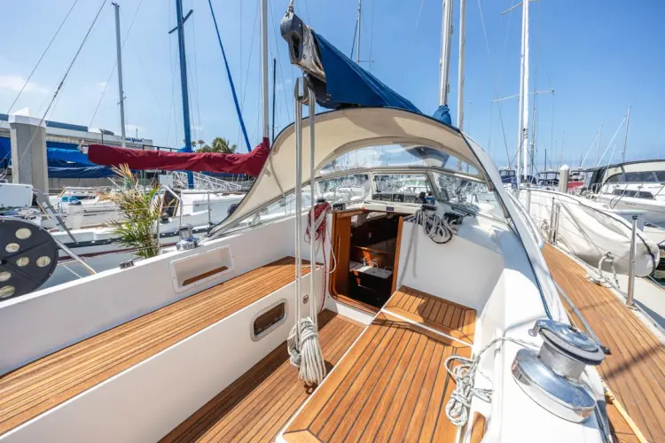 Roniin Yacht Photos Pics 