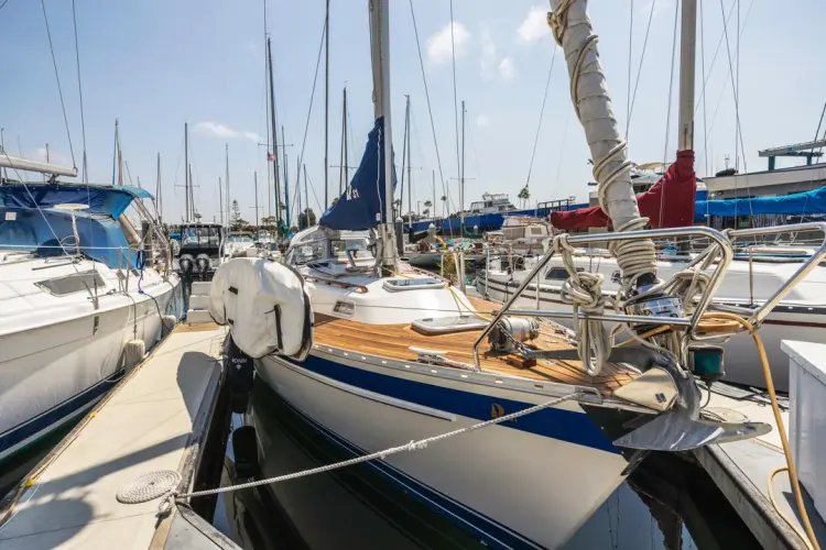 Roniin Yacht Photos Pics 