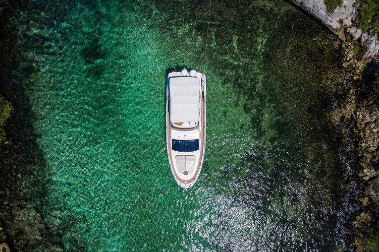 Mi Vieji Yacht Photos Pics 