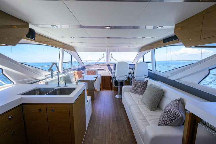 Unorthodocs Yacht Photos Pics 