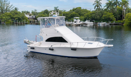 33' Luhrs 2005