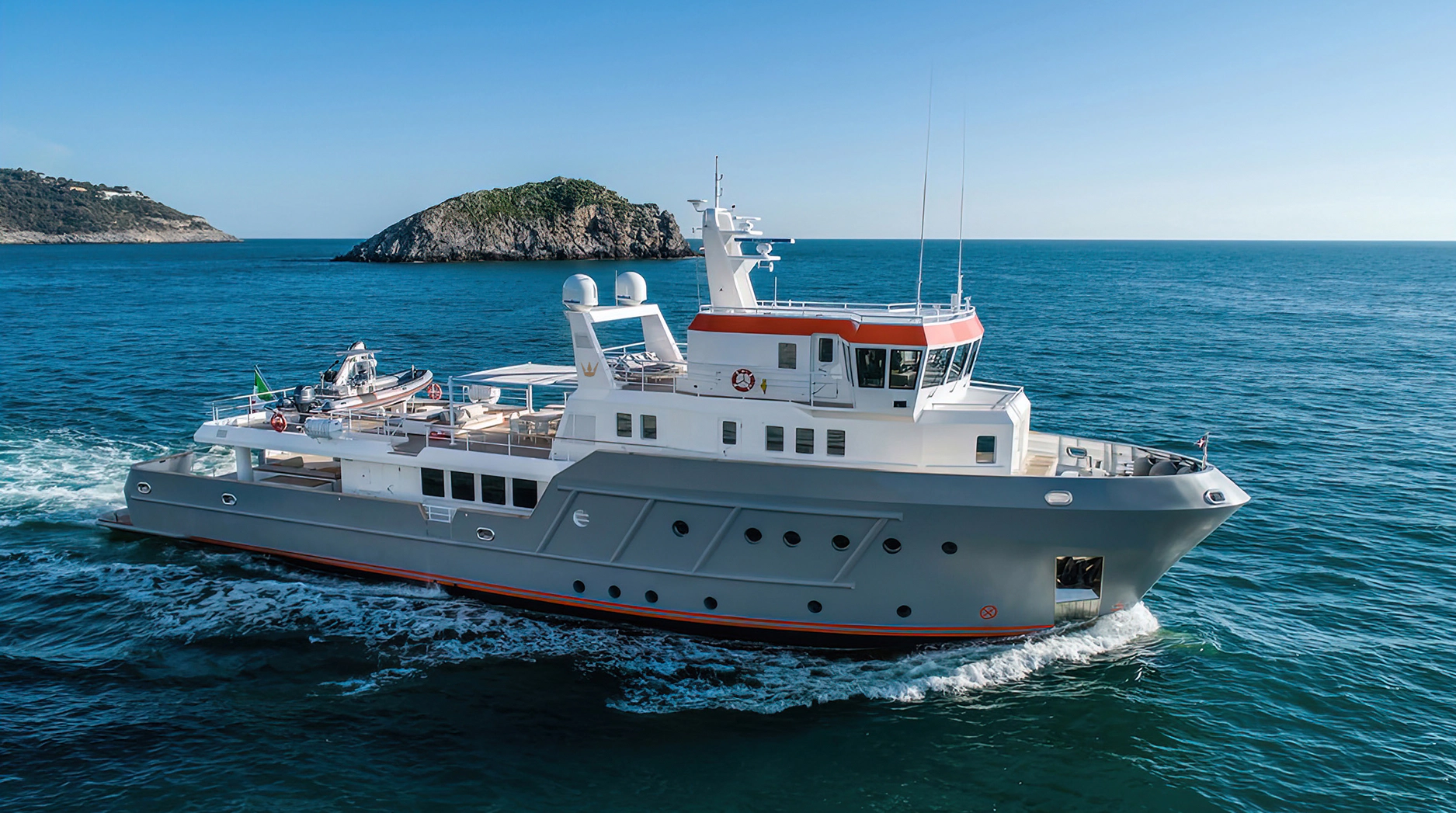 130' Ocean King 2028