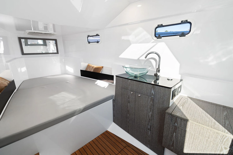 Vagabonda Yacht Photos Pics 