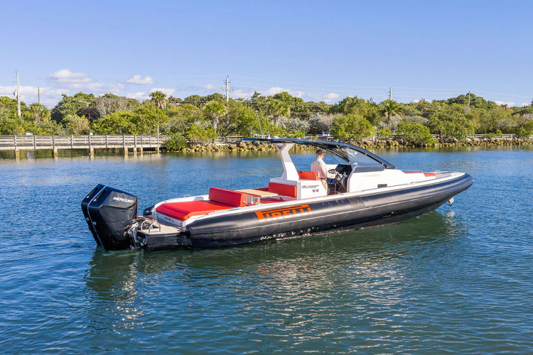 Vagabonda Yacht Photos Pics 