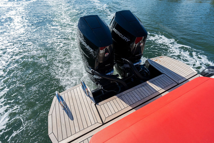 Vagabonda Yacht Photos Pics 