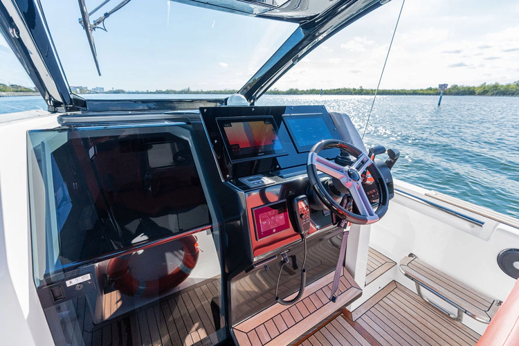 Vagabonda Yacht Photos Pics 