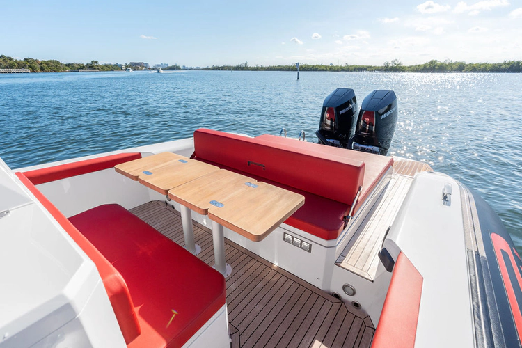 Vagabonda Yacht Photos Pics 