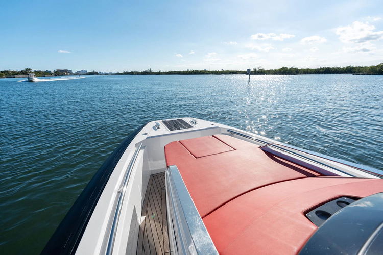 Vagabonda Yacht Photos Pics 