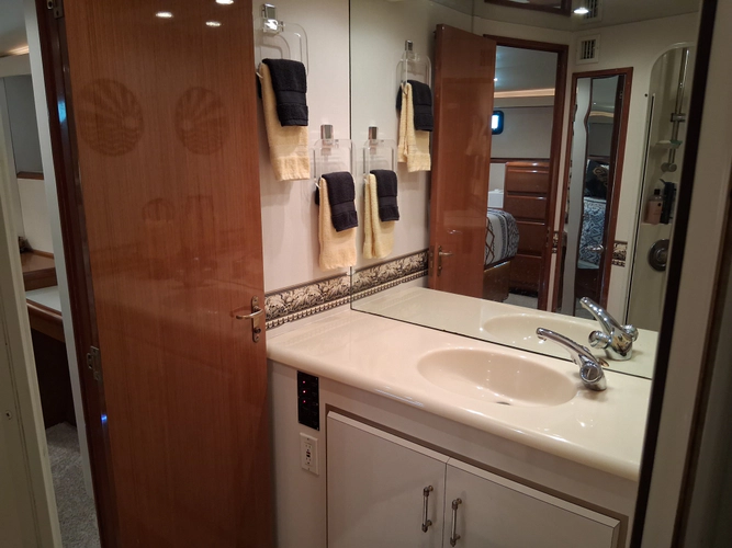 Thrill A Minute III Yacht Photos Pics 