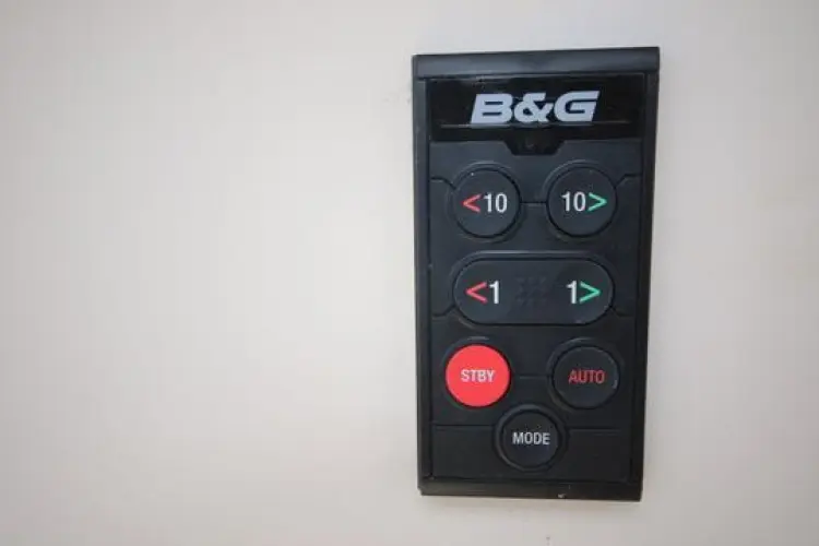 Solasta Yacht Photos Pics 