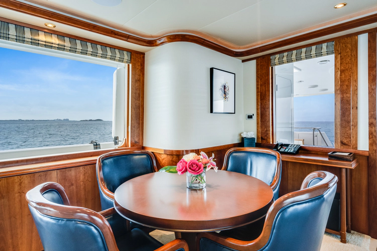 Avalina Yacht Photos Pics 