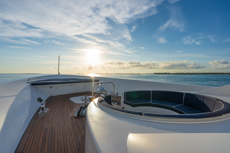 Avalina Yacht Photos Pics 