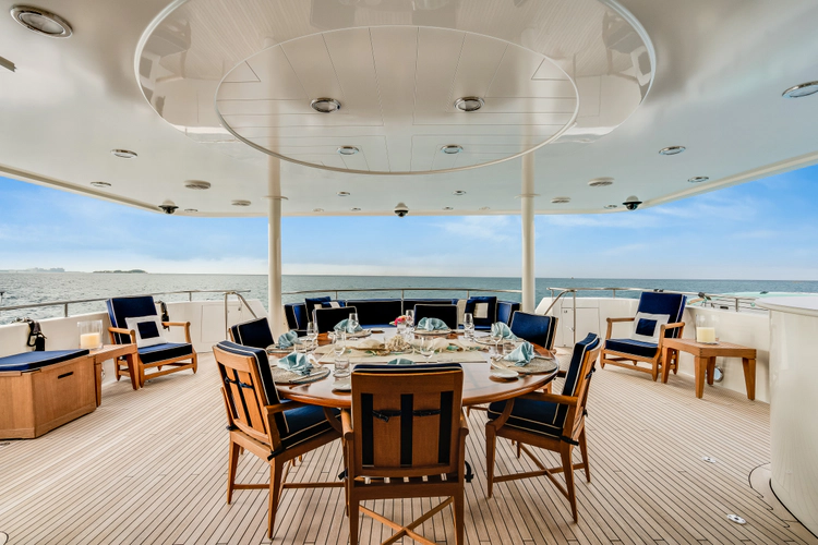 Avalina Yacht Photos Pics 
