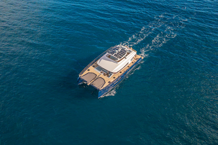 4 Ever Yacht Photos Pics 