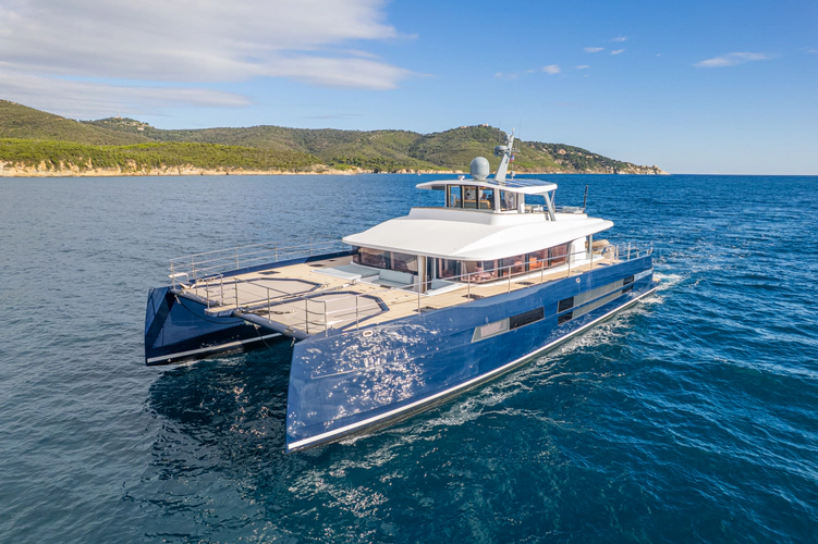 4 Ever Yacht Photos Pics 