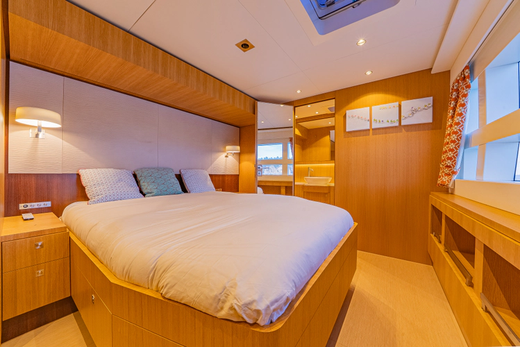 4 Ever Yacht Photos Pics 