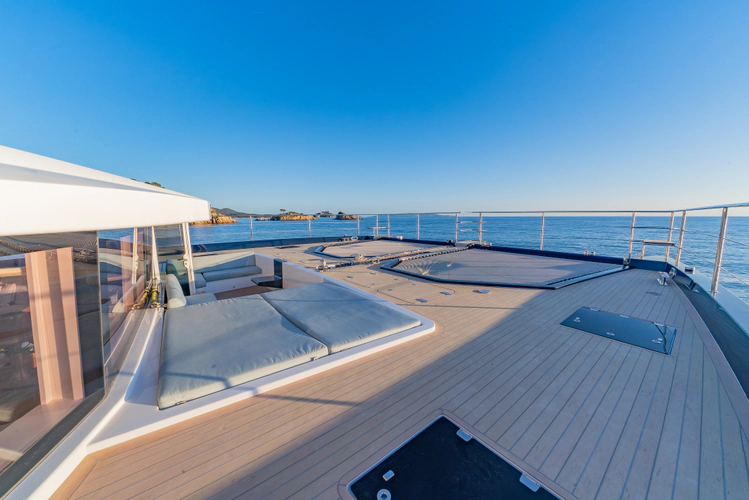4 Ever Yacht Photos Pics 