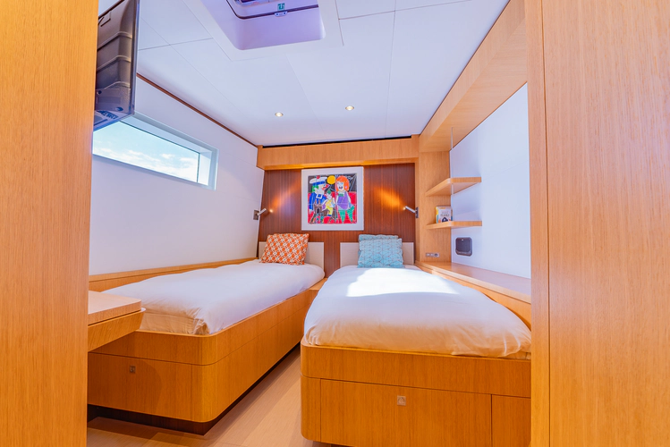 4 Ever Yacht Photos Pics 