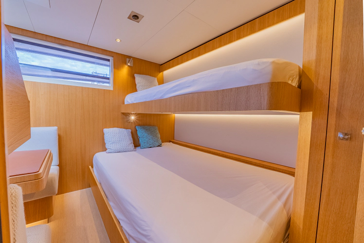 4 Ever Yacht Photos Pics 