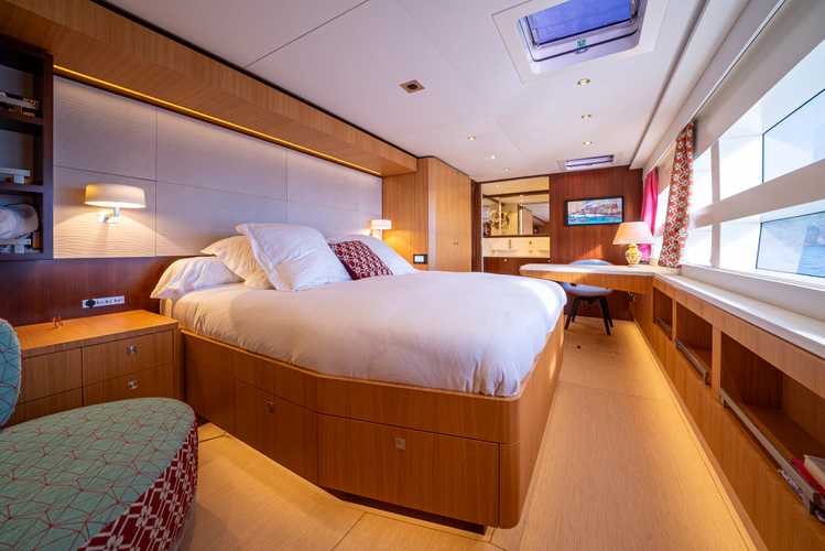 4 Ever Yacht Photos Pics 