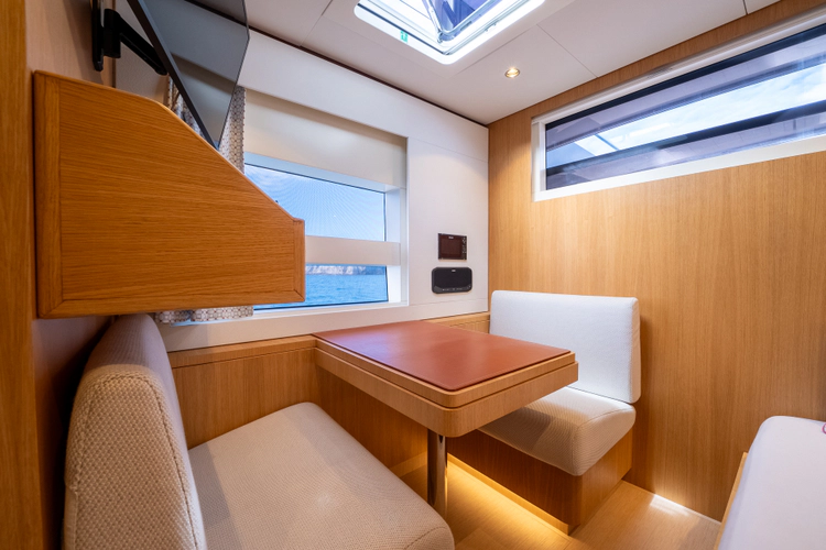 4 Ever Yacht Photos Pics 