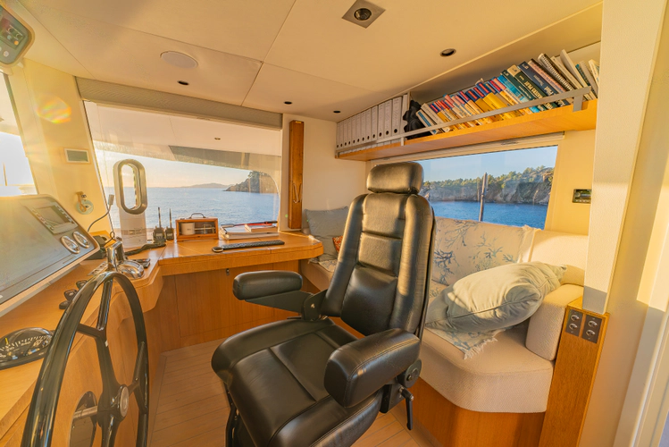 4 Ever Yacht Photos Pics 