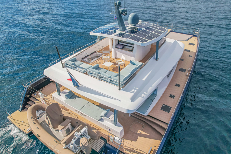 4 Ever Yacht Photos Pics 