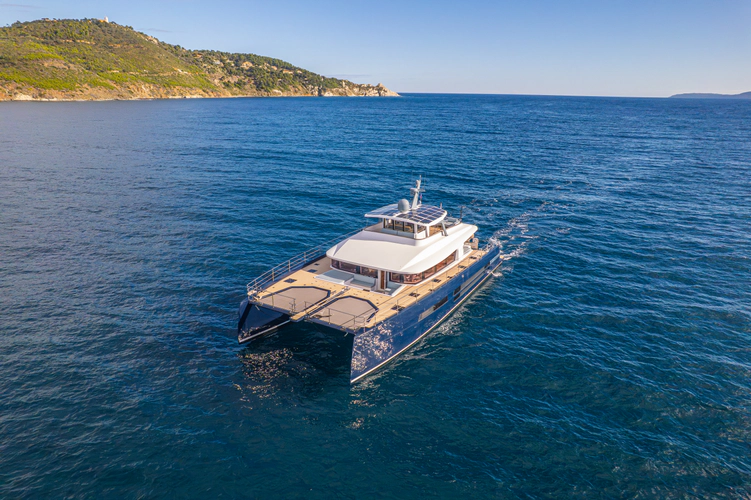 4 Ever Yacht Photos Pics 