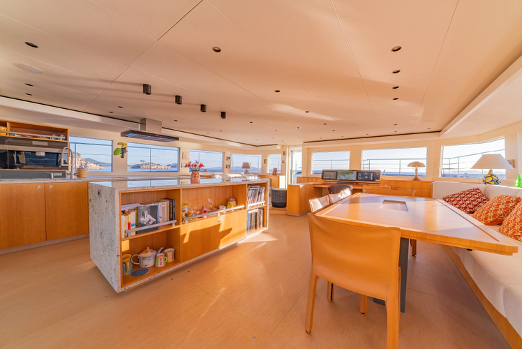 4 Ever Yacht Photos Pics 