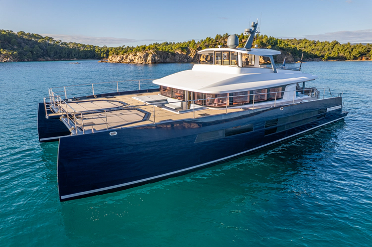 4 Ever Yacht Photos Pics 