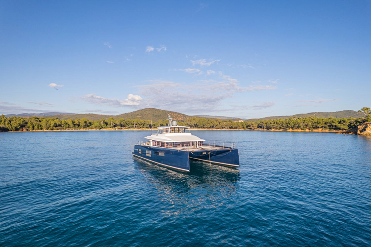 4 Ever Yacht Photos Pics 