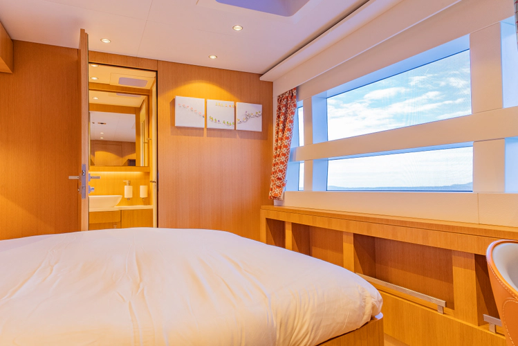 4 Ever Yacht Photos Pics 