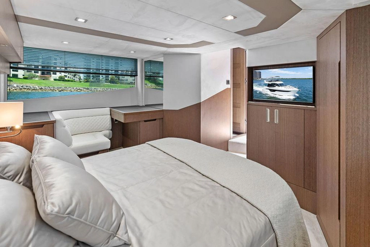 Sea Whisperer Yacht Photos Pics 