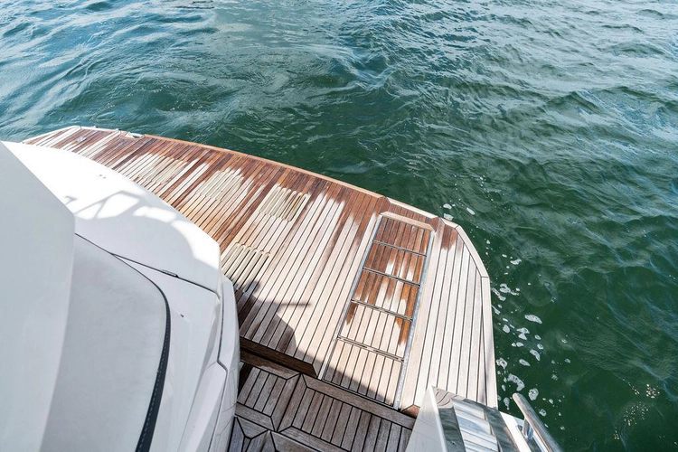Sea Whisperer Yacht Photos Pics 