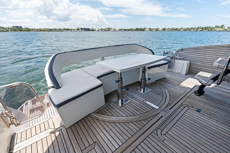 Sea Whisperer Yacht Photos Pics 