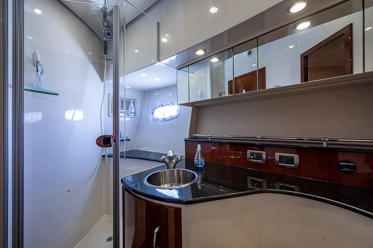 Ohana Yacht Photos Pics 