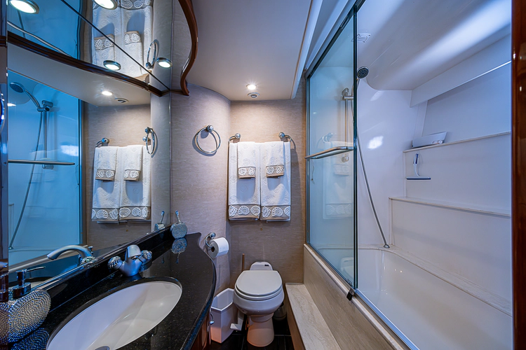 Ohana Yacht Photos Pics 