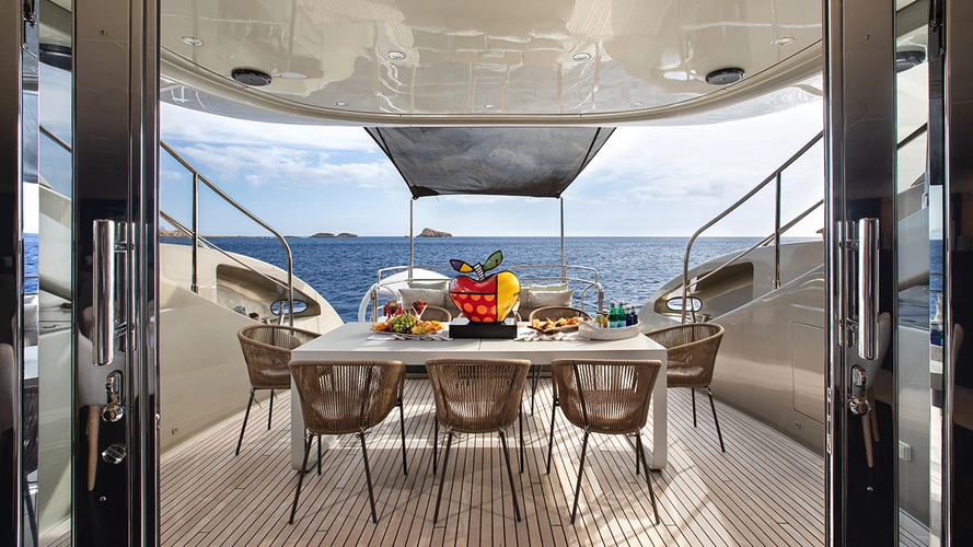 Ycm 120 Yacht Photos Pics 