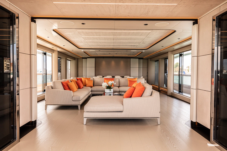 Ducale 120 Yacht Photos Pics 