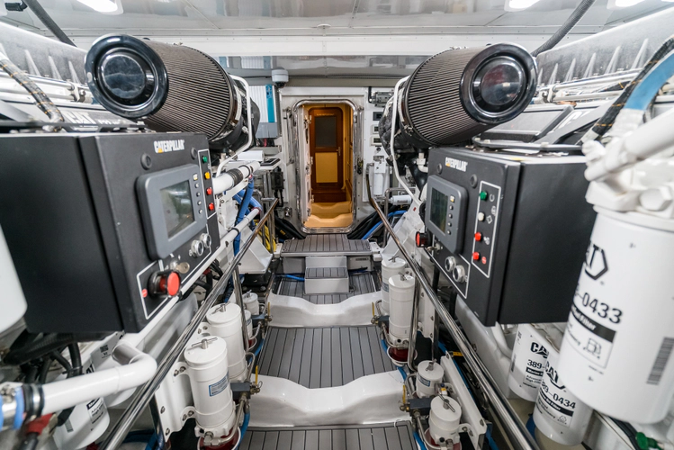 Rat Pack Yacht Photos Pics 